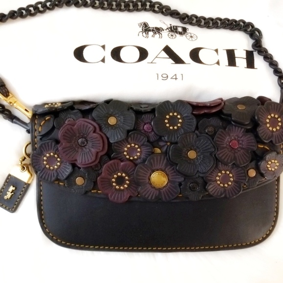 Coach Handbags - Coach 1941 Tearose Glovetanned Leather Clutch